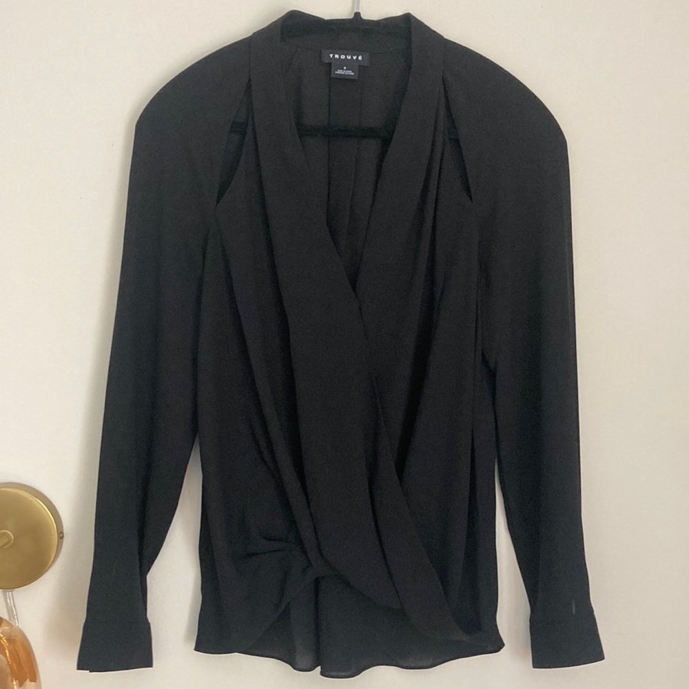 Trouve Long Sleeve Black Blouse